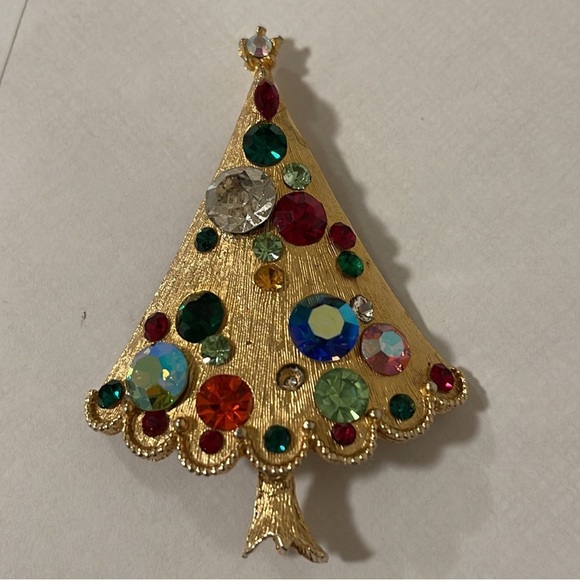 Vintage Christmas Tree Brooch - Picture 2 of 4